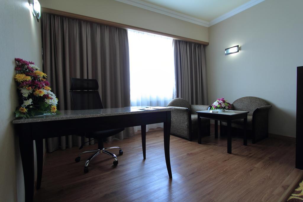 Mega Hotel Sdn Bhd Miri Pokoj fotografie